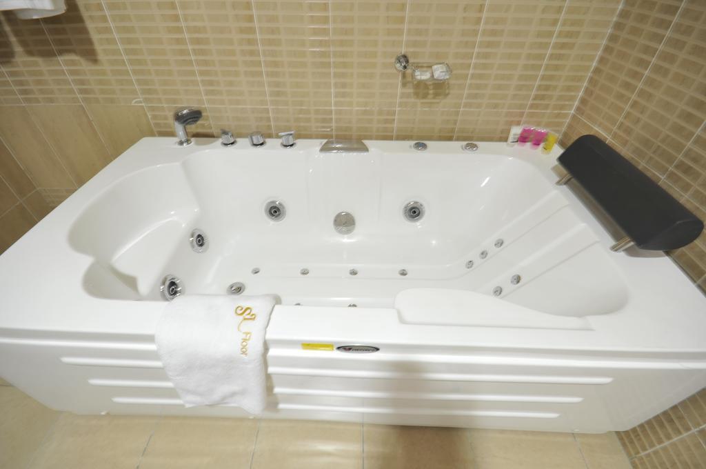 Sheer Luxury Apartments And Suites Abudża Zewnętrze zdjęcie