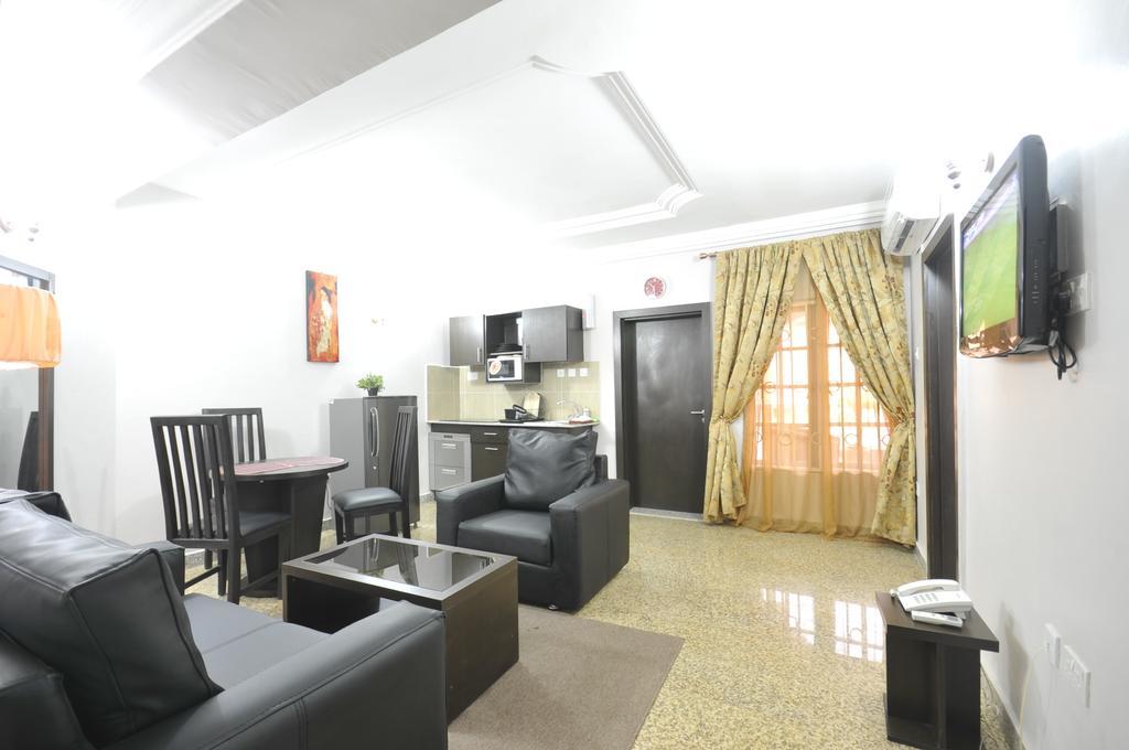 Sheer Luxury Apartments And Suites Abudża Pokój zdjęcie