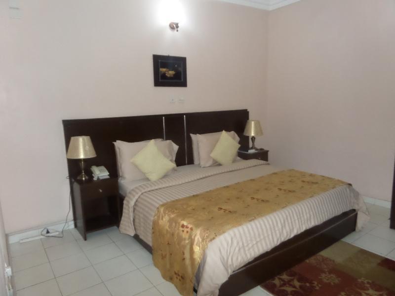Sheer Luxury Apartments And Suites Abudża Zewnętrze zdjęcie