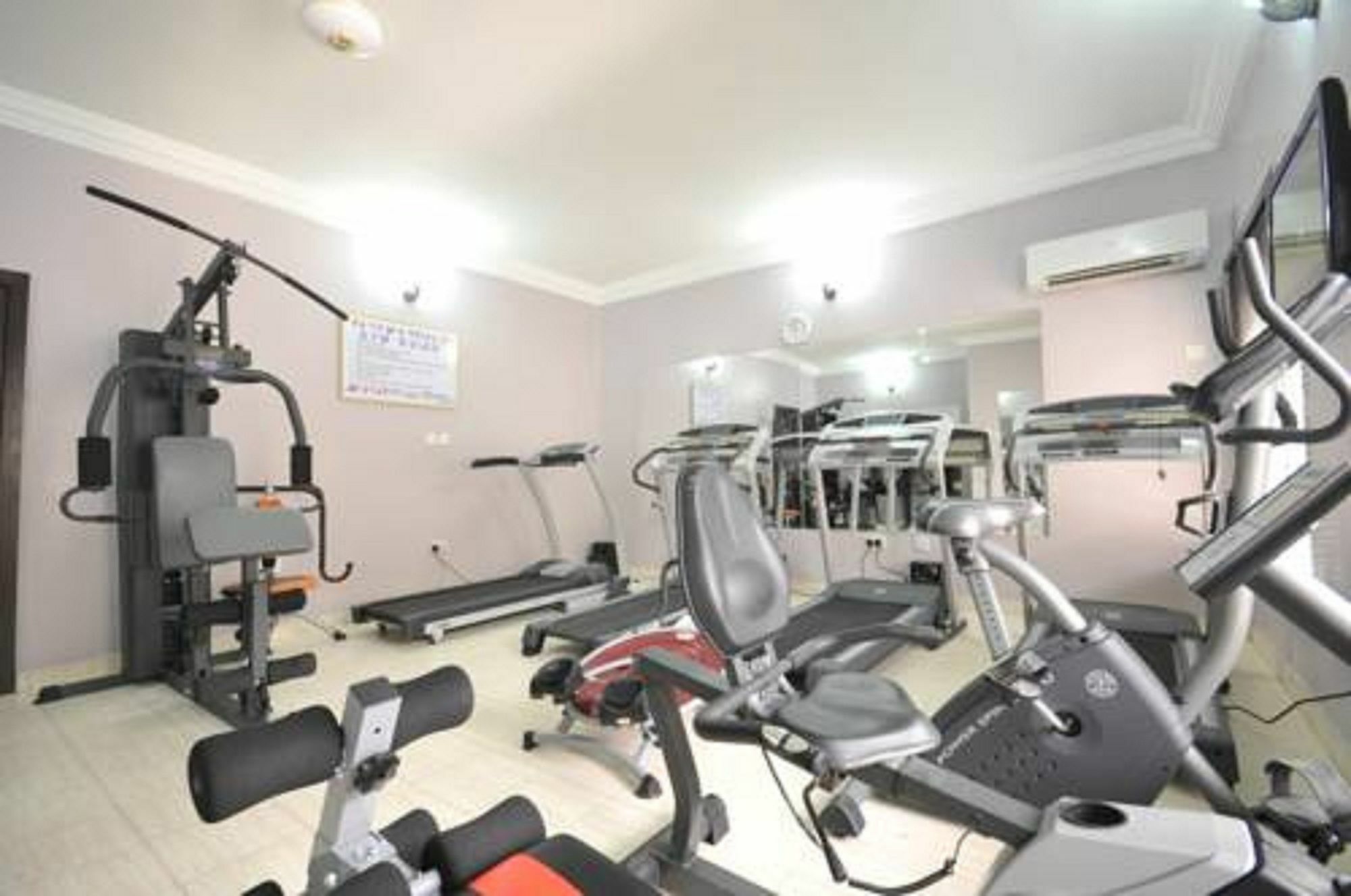 Sheer Luxury Apartments And Suites Abudża Zewnętrze zdjęcie