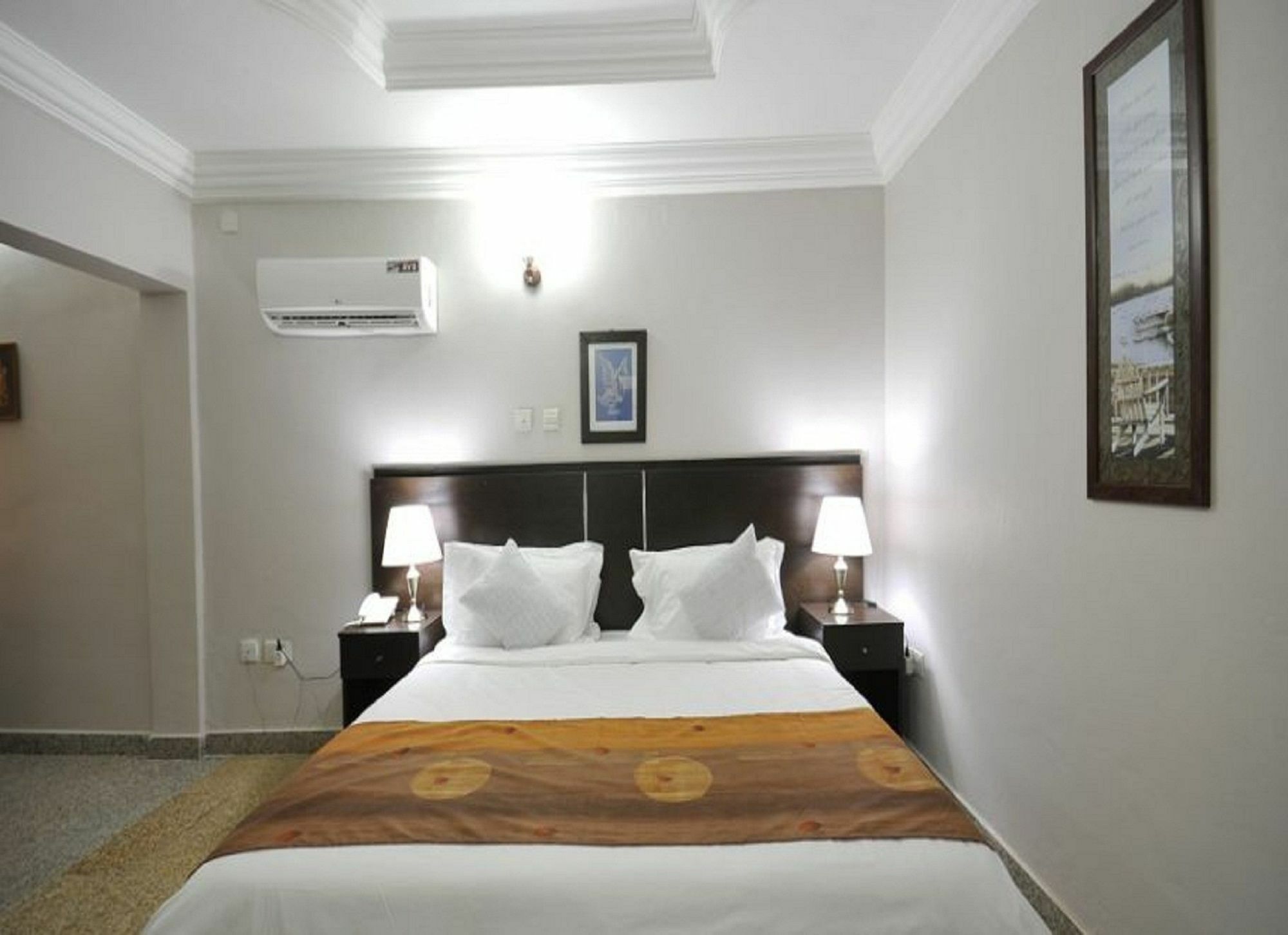 Sheer Luxury Apartments And Suites Abudża Zewnętrze zdjęcie